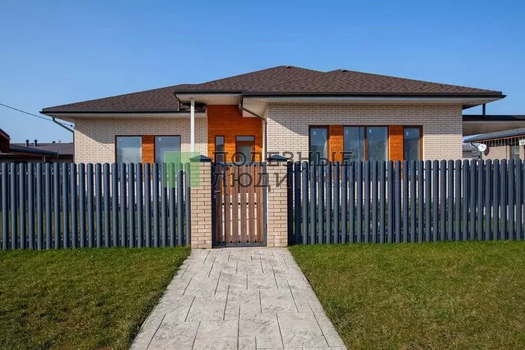 Дом в Адыгея, Тахтамукайский район, Козет аул ул. Перспективная, 17 ... - Фото 0