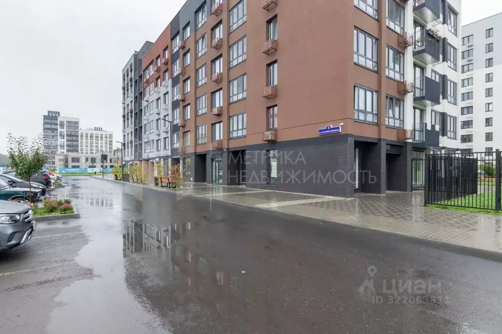 Помещение свободного назначения в Тюменская область, Тюмень ул. ... - Фото 1