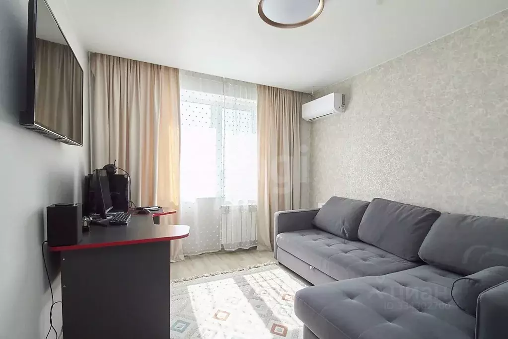 1-к кв. Тюменская область, Тюмень ул. Малыгина, 82 (35.0 м) - Фото 1