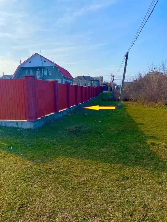 Участок в Крым, Симферопольский район, Добровское с/пос, с. Пионерское ... - Фото 1