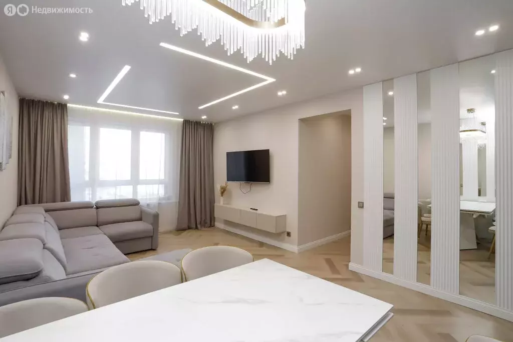 4-комнатная квартира: Иркутск, улица Юрия Левитанского, 4 (88 м) - Фото 1