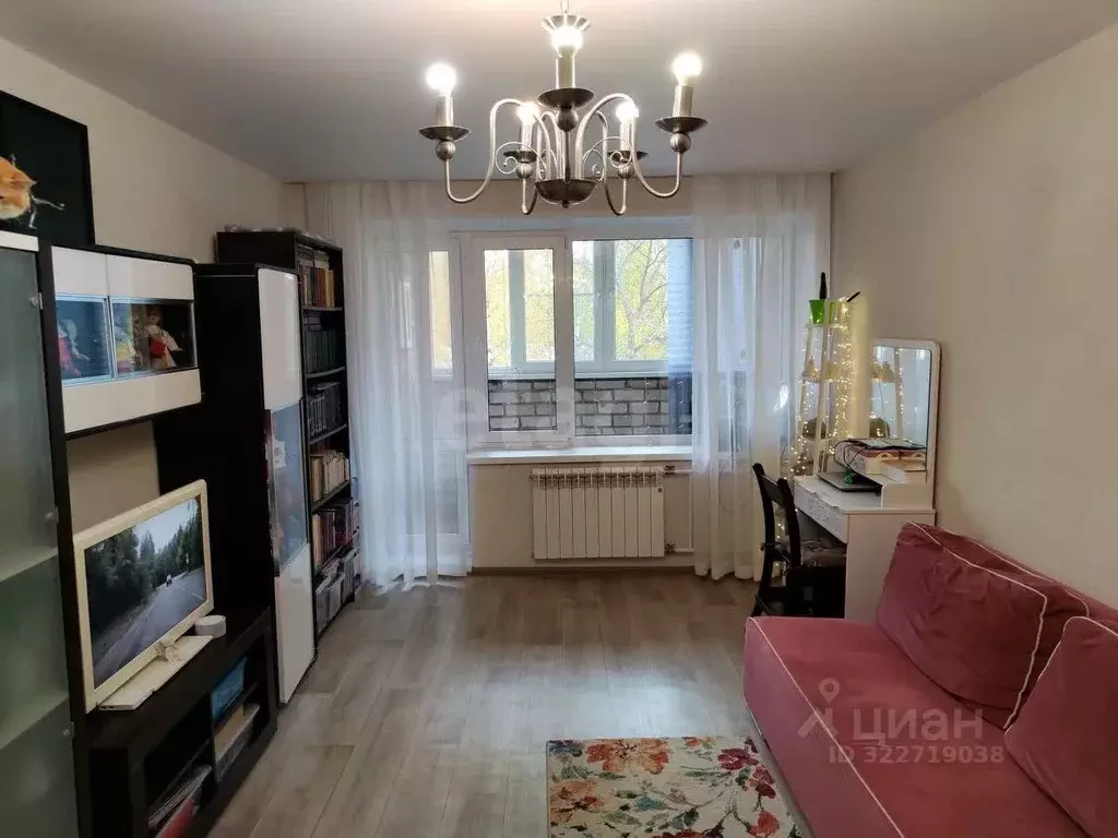 1-к кв. Чувашия, Чебоксары Университетская ул., 11 (42.5 м) - Фото 1