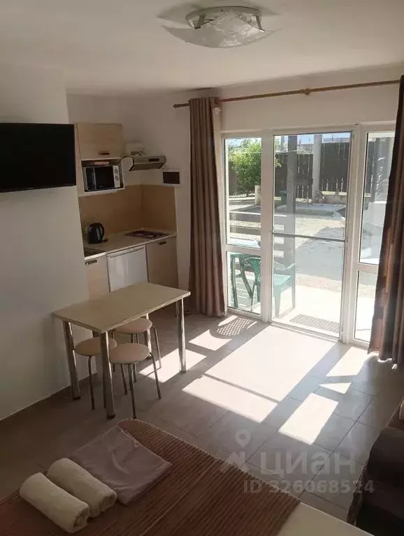 1-к кв. Крым, Феодосия муниципальный округ, Орджоникидзе пгт, Заря ... - Фото 1