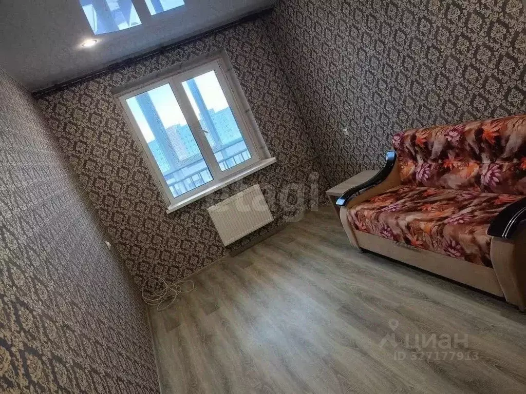 1-к кв. Курганская область, Курган Заозерный жилрайон, 7-й мкр, 1А ... - Фото 2