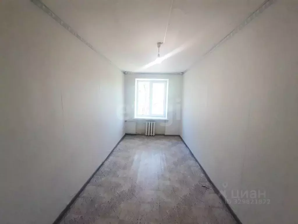 Комната Ленинградская область, Кириши Пионерская ул., 2 (12.0 м) - Фото 1