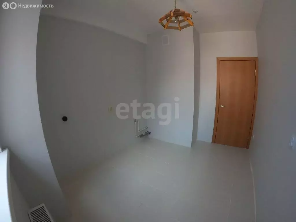 3-комнатная квартира: Пермь, Самаркандская улица, 145 (80 м) - Фото 1