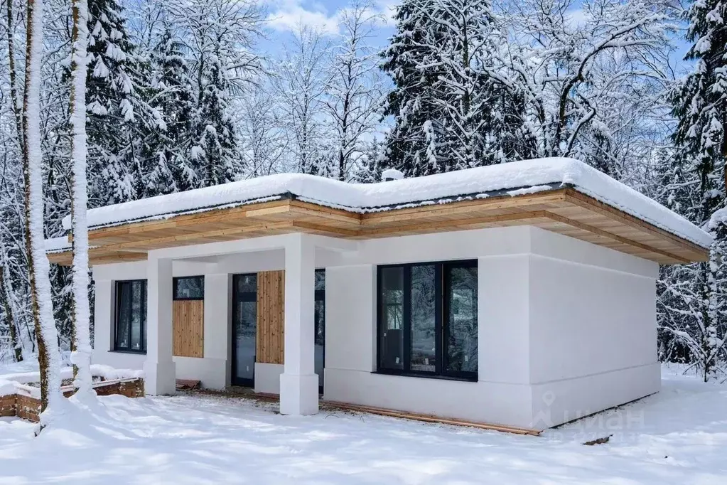 Дом в Московская область, Дмитровский муниципальный округ, д. Сазонки  ... - Фото 2