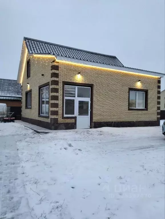 Дом в Омская область, Таврическое рп ул. Съездовская (103 м) - Фото 2