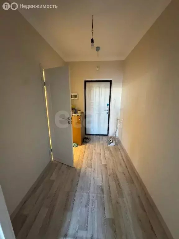 Квартира-студия: Якутск, улица Александра Захарченко, 7 (26 м) - Фото 1