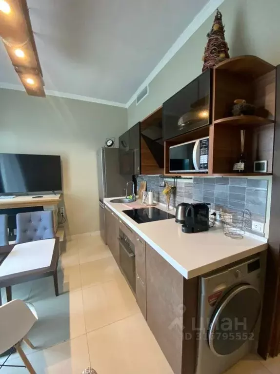 1-к кв. Санкт-Петербург наб. Макарова, 60 (35.0 м) - Фото 1