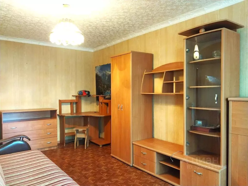 1-к кв. Волгоградская область, Волгоград Удмуртская ул., 45 (30.0 м) - Фото 1