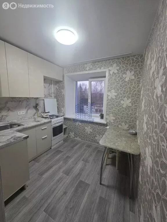 1-комнатная квартира: Новочебоксарск, Молодёжная улица, 16 (31 м) - Фото 2