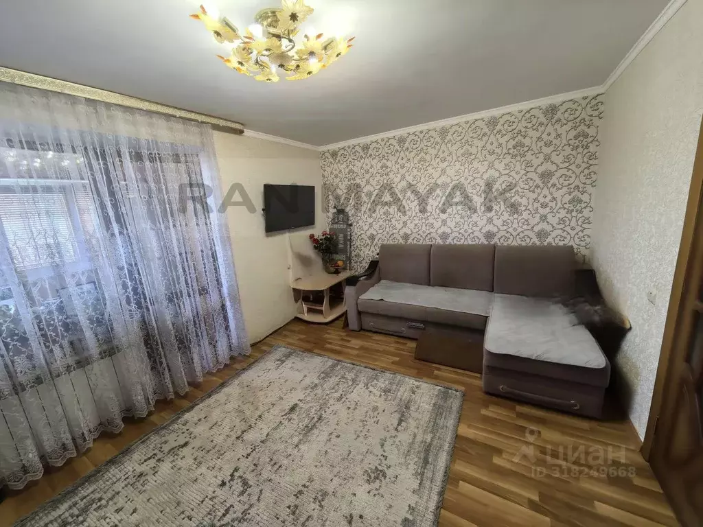 3-к кв. Адыгея, Майкоп ул. 12 Марта, 152 (65.3 м) - Фото 1