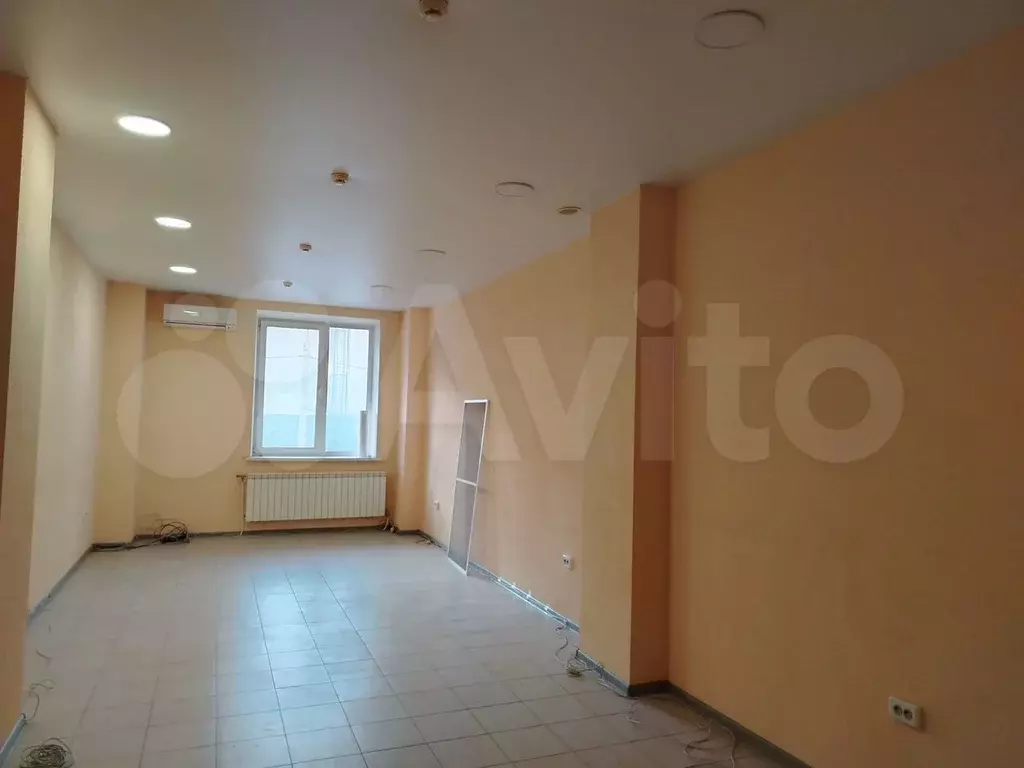 Аренда офисного помещения в Центральном р-не, 32 м - Фото 1