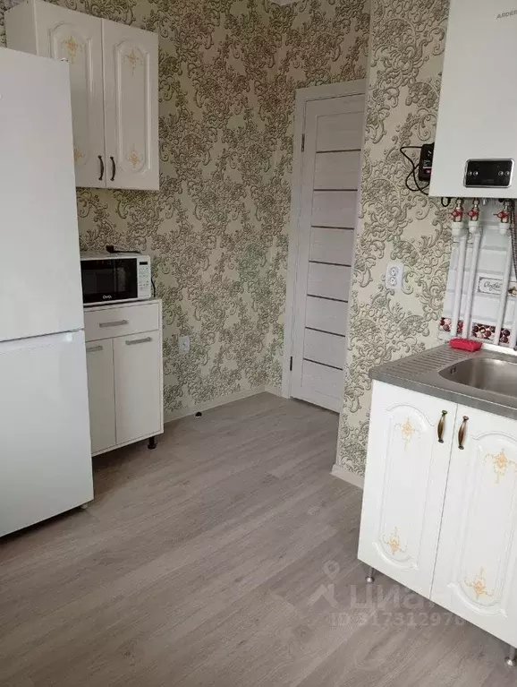 2-к кв. Краснодарский край, Горячий Ключ ул. Ленина, 147А (59.0 м) - Фото 0