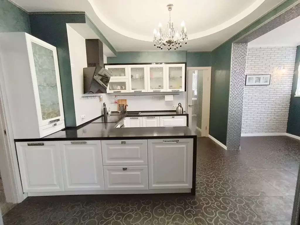 Продаётся 3-к квартира, 110 м - Фото 0