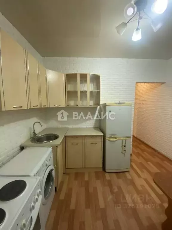 2-к кв. Алтайский край, Бийск ул. Александра Матросова, 27 (60.3 м) - Фото 2