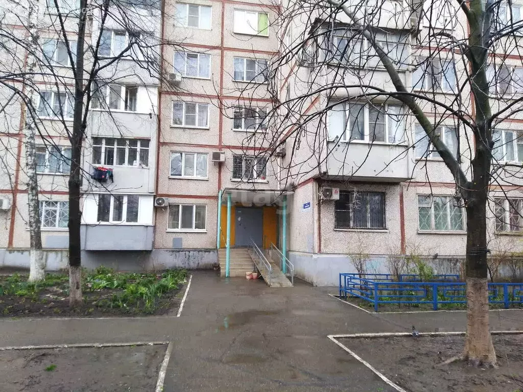 3-комнатная квартира: Краснодар, Сормовская улица, 104 (58 м) - Фото 1