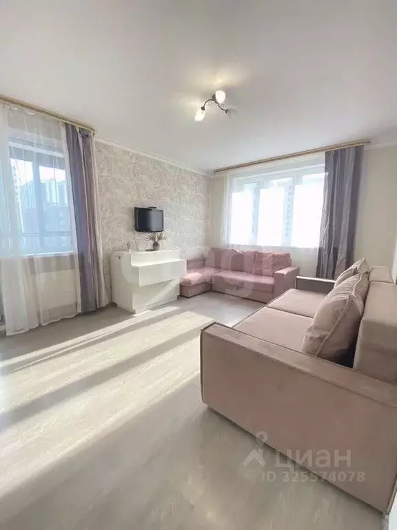 2-к кв. Татарстан, Казань ул. Алексея Козина, 5 (60.0 м) - Фото 1