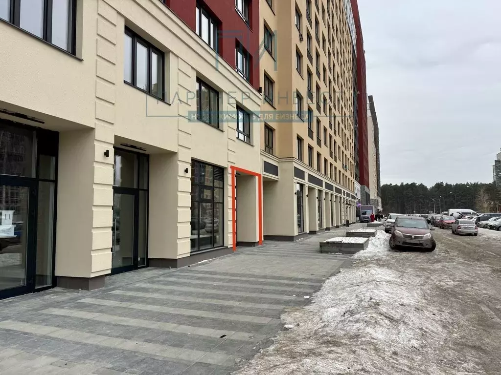 Торговая площадь в Свердловская область, Екатеринбург ул. Краснолесья, ... - Фото 0