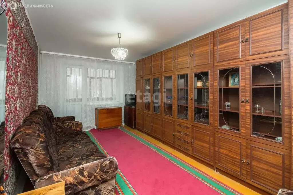 2-комнатная квартира: Тюмень, Комбинатская улица, 38 (42.7 м) - Фото 2