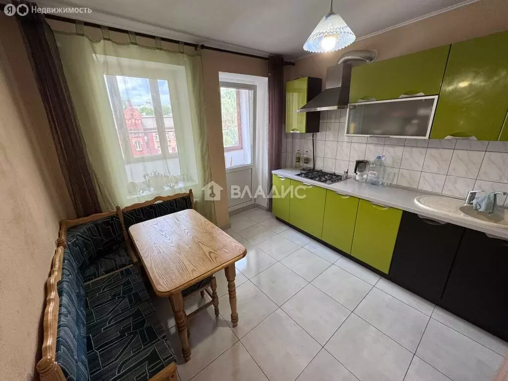3-комнатная квартира: Калининград, Стекольная улица, 33А (94 м) - Фото 0