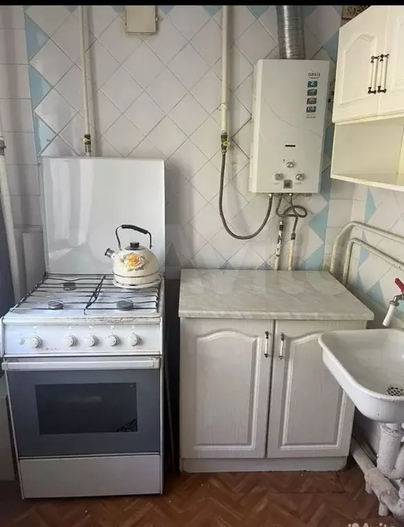 3-к. квартира, 54 м, 3/5 эт. - Фото 0