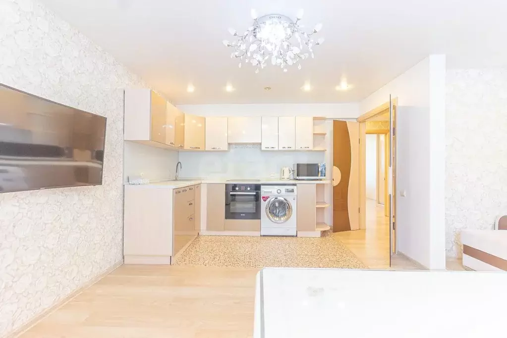 3-к кв. Сахалинская область, Холмск Капитанская ул., 5 (64.5 м) - Фото 2