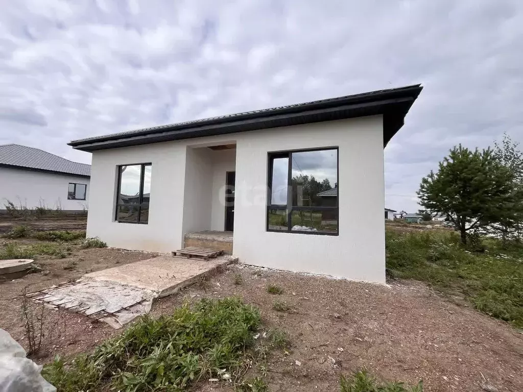 Дом в Башкортостан, Уфимский район, Русско-Юрмашский сельсовет, д. ... - Фото 1