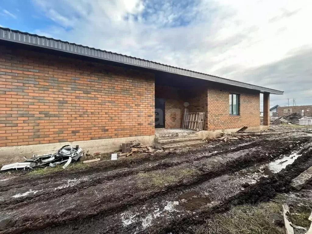 Дом в Башкортостан, Уфимский район, Русско-Юрмашский сельсовет, д. ... - Фото 2