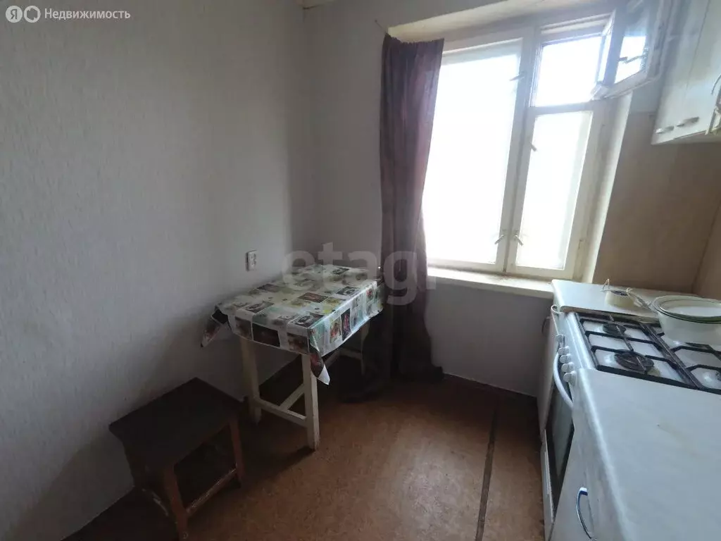 2-комнатная квартира: Сыктывкар, микрорайон Верхний Чов, 63 (44.2 м) - Фото 2