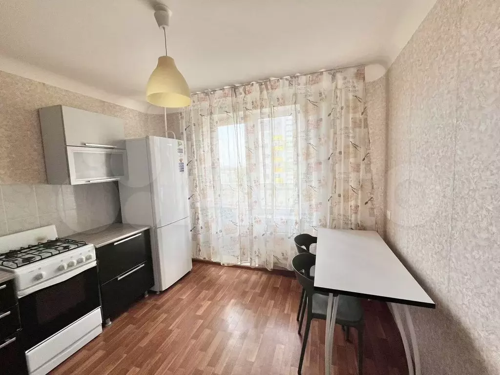 1-к. квартира, 31 м, 7/10 эт. - Фото 0