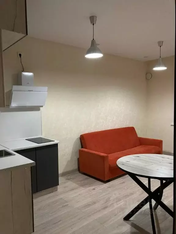 2-к кв. Тюменская область, Тюмень ул. Республики, 204к6 (33.0 м) - Фото 1