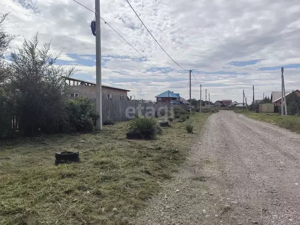 Дом в Хакасия, Усть-Абаканский район, д. Чапаево Новая ул. (120 м) - Фото 1