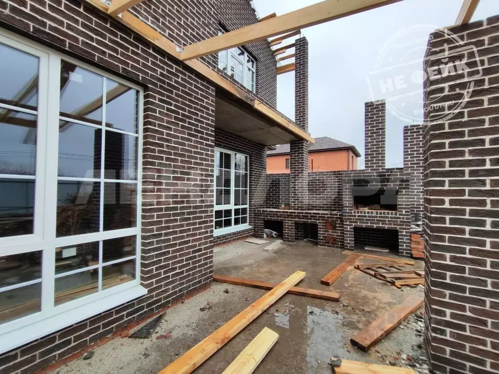 Дом в Ростовская область, Ростов-на-Дону 5-й Путеводный пер. (300 м) - Фото 1