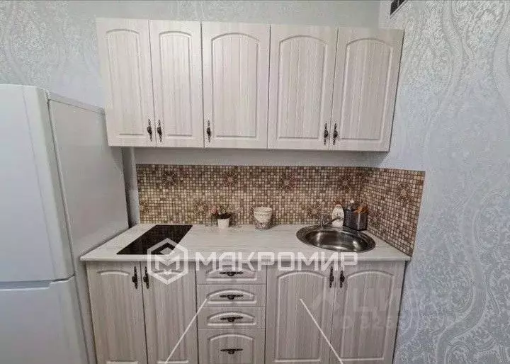 1-к кв. Челябинская область, Челябинск ул. Бейвеля, 112 (32.0 м) - Фото 2