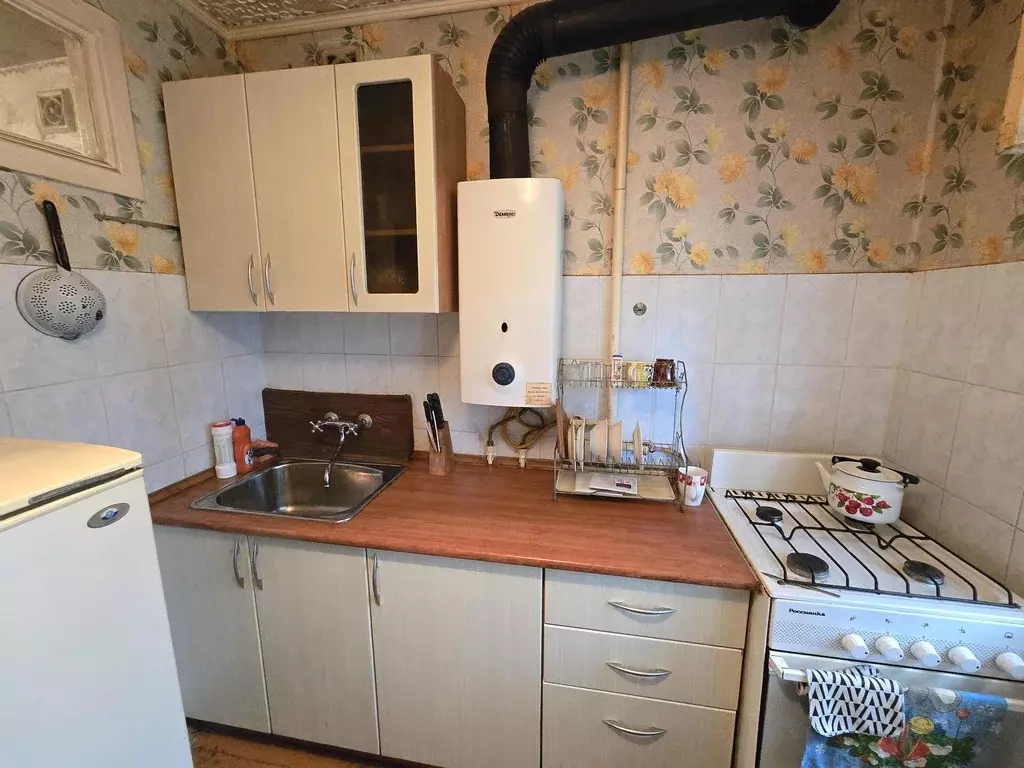 Продаётся 3-к квартира, 56 м - Фото 1