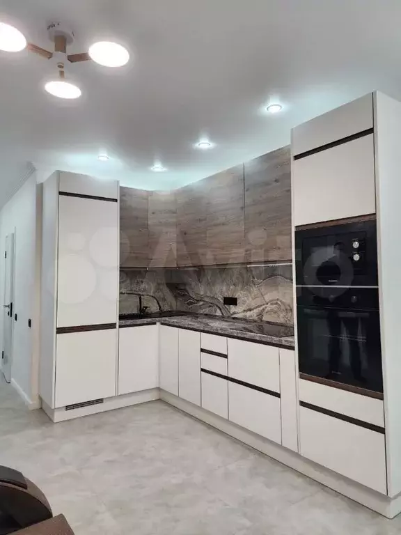 2-к. квартира, 50 м, 20/24 эт. - Фото 0