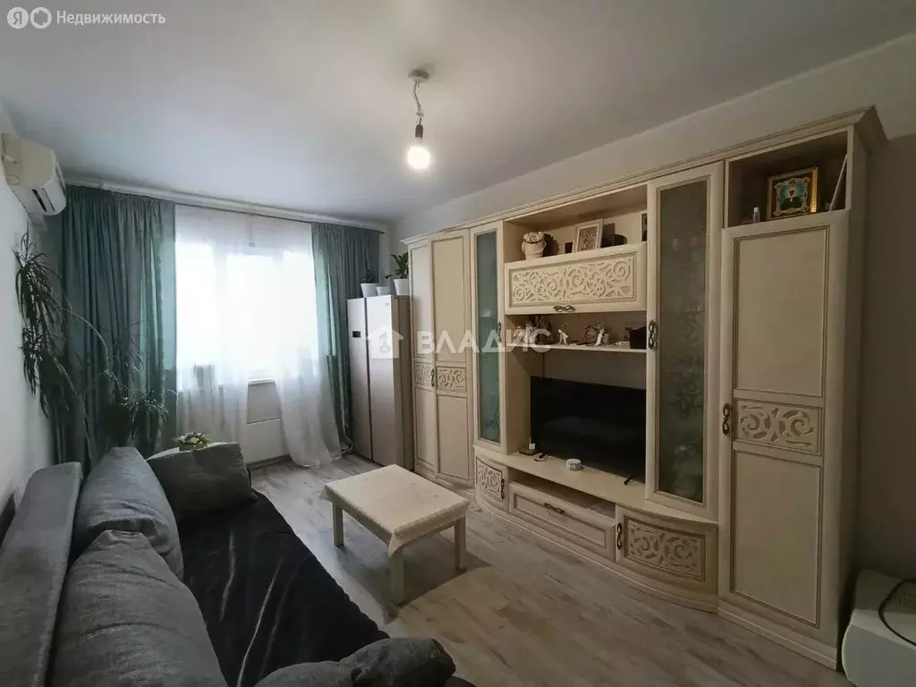 3-комнатная квартира: Волгоград, улица Шумского, 7А (74.7 м) - Фото 2