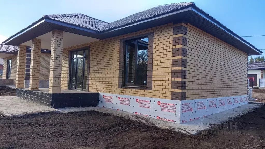 Дом в Оренбургская область, Оренбургский район, с. Подгородняя ... - Фото 1