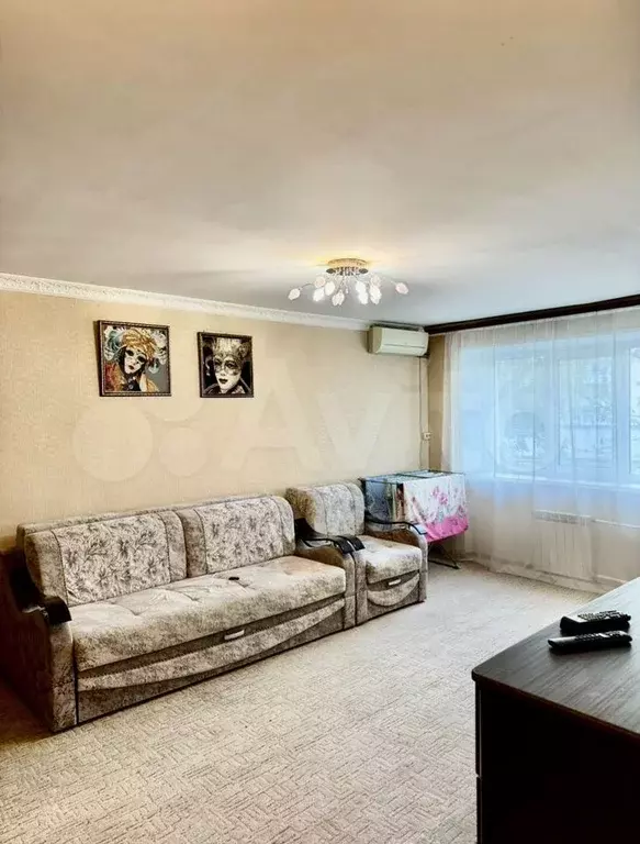 1-к. квартира, 38 м, 4/5 эт. - Фото 0