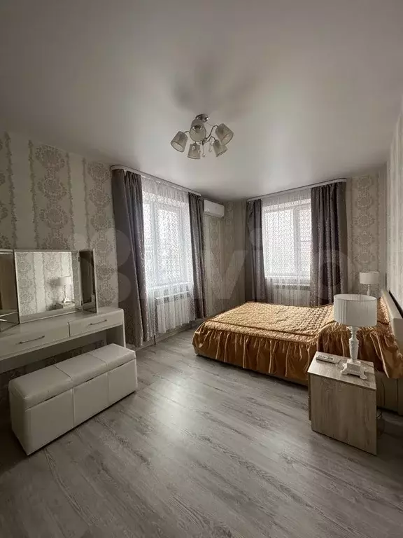 2-к. квартира, 70 м, 5/18 эт. - Фото 1