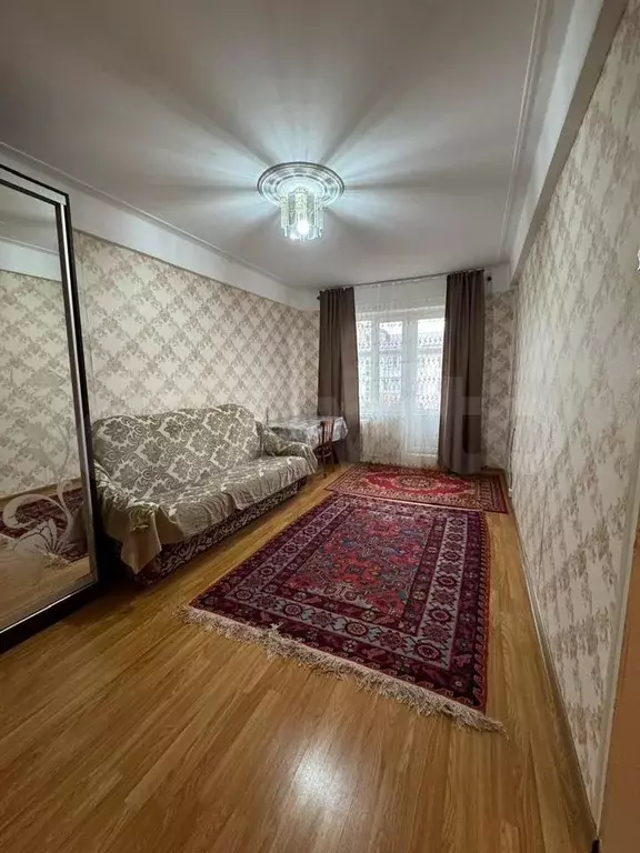 1-к. квартира, 35 м, 4/5 эт. - Фото 0