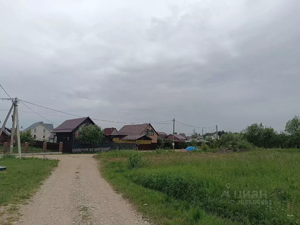 Участок в Новгородская область, Новгородский район, Савинское с/пос, ... - Фото 0