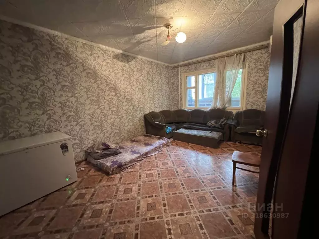 3-к кв. Астраханская область, Астрахань ул. Бабаевского, 39 (72.0 м) - Фото 1