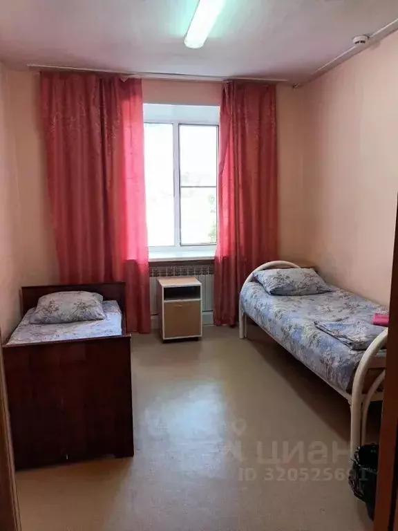 Комната Тюменская область, Тобольск ул. Семена Ремезова, 123/13 - Фото 0
