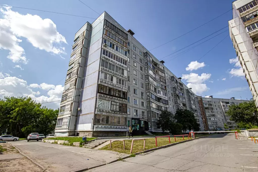 3-к кв. Новосибирская область, Новосибирск ул. Красных Зорь, 1 (62.2 ... - Фото 1