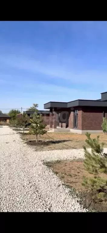 Дом в Саратовская область, Энгельсский район, Красноярское ... - Фото 1