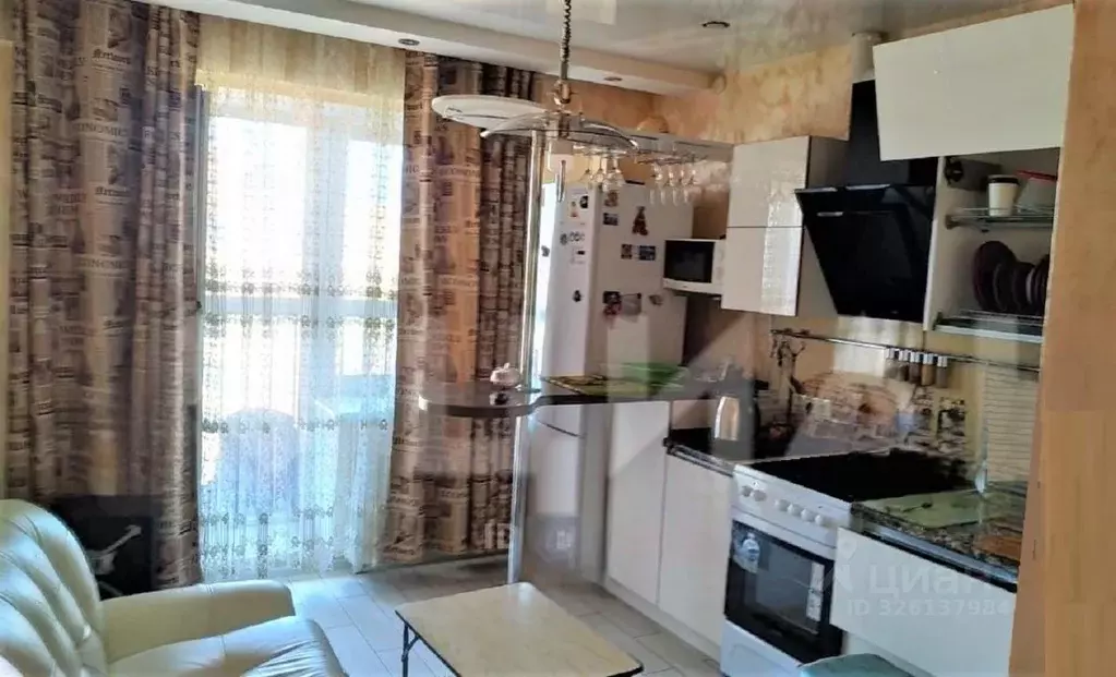 1-к кв. Иркутская область, Иркутск Депутатская ул., 63 (43.6 м) - Фото 1