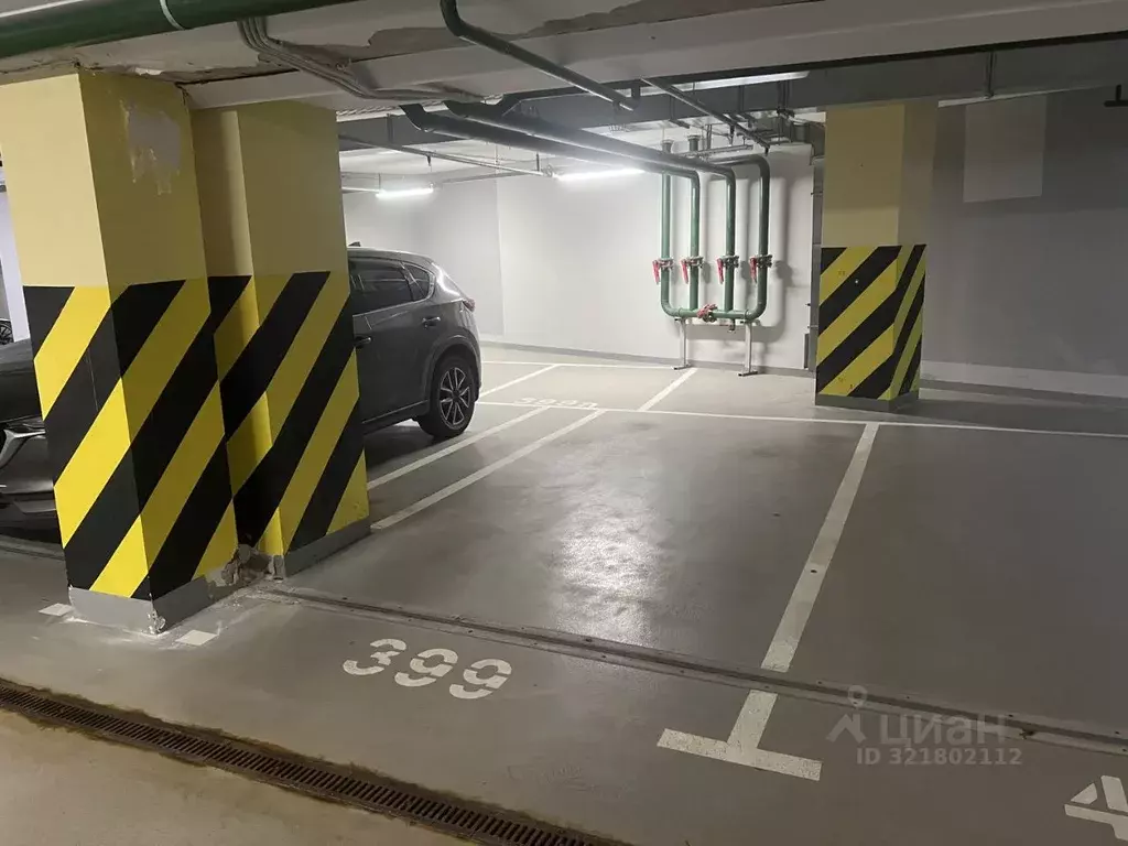 Гараж в Москва Карамышевская наб., 2А (13 м) - Фото 0